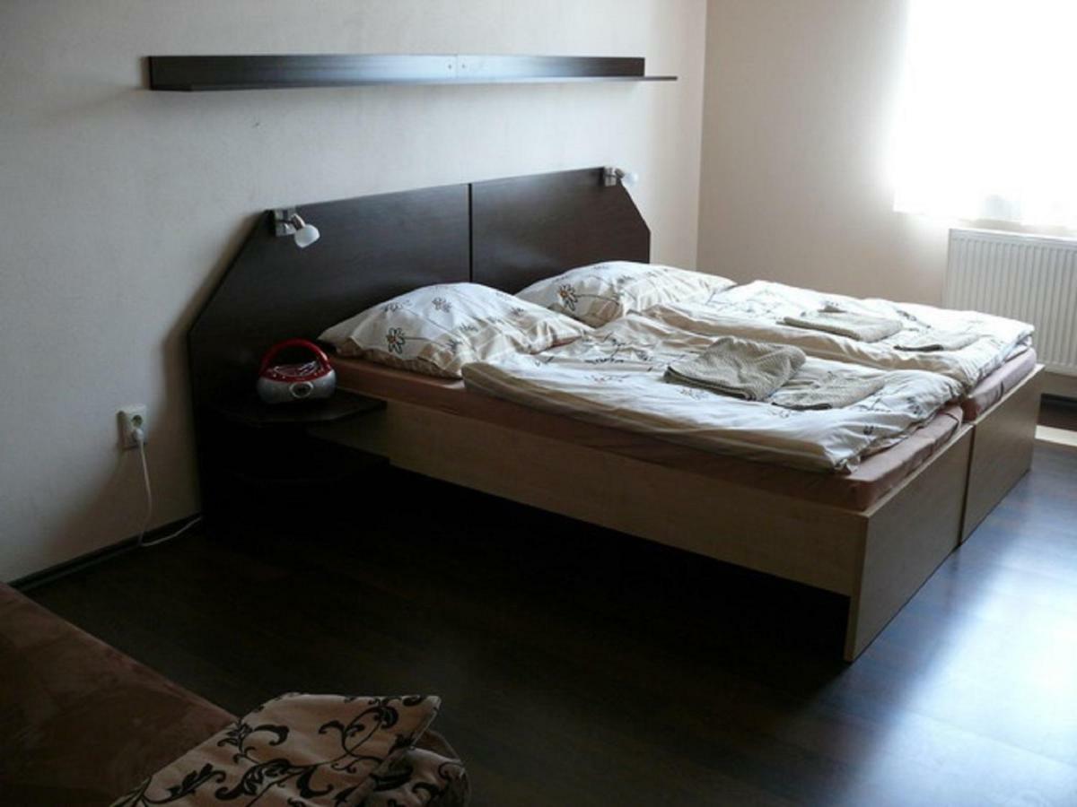 Aquasleep II Hotel Velky Meder Luaran gambar
