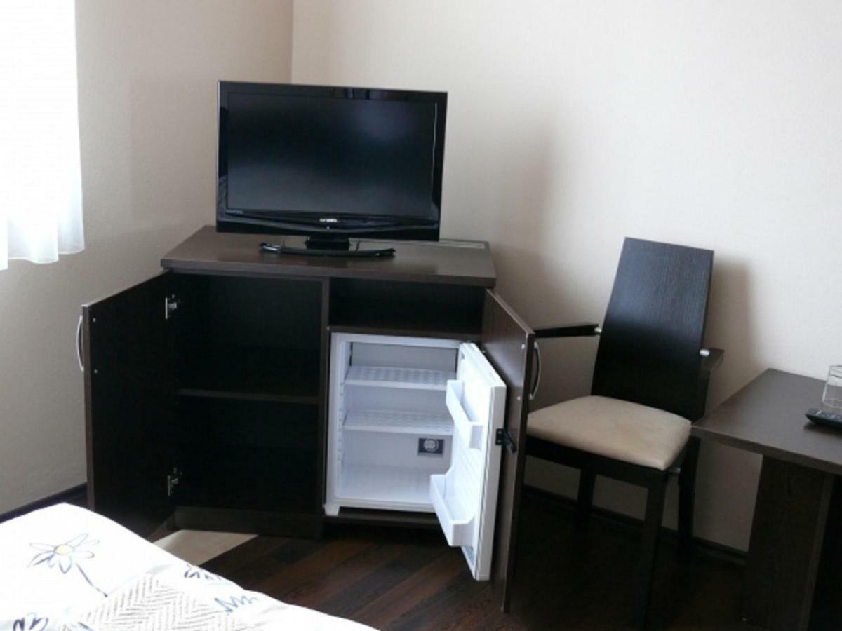 Aquasleep II Hotel Velky Meder Luaran gambar